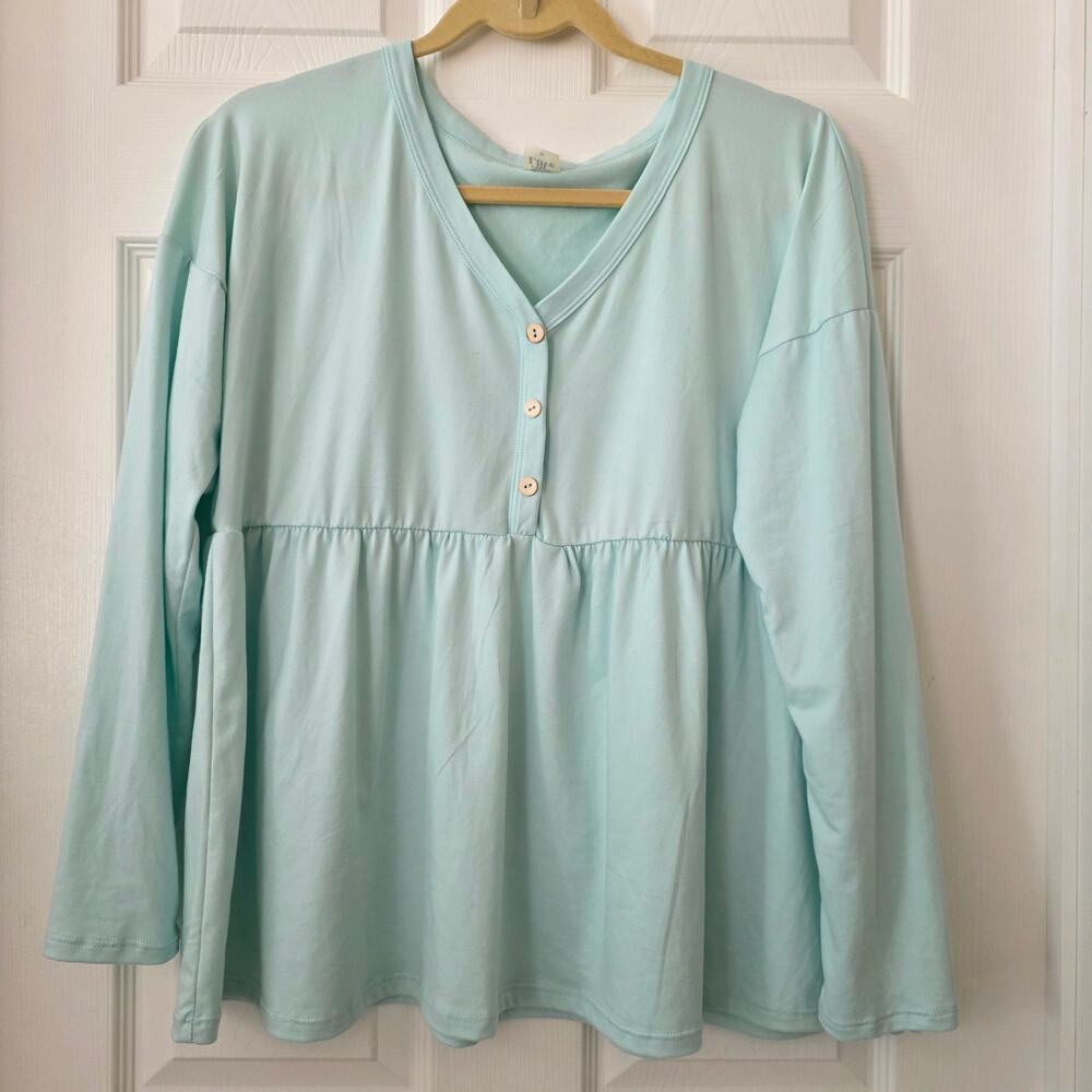 Sew in Love Blue Long Sleeved V Neck Top Blouse Size Medium